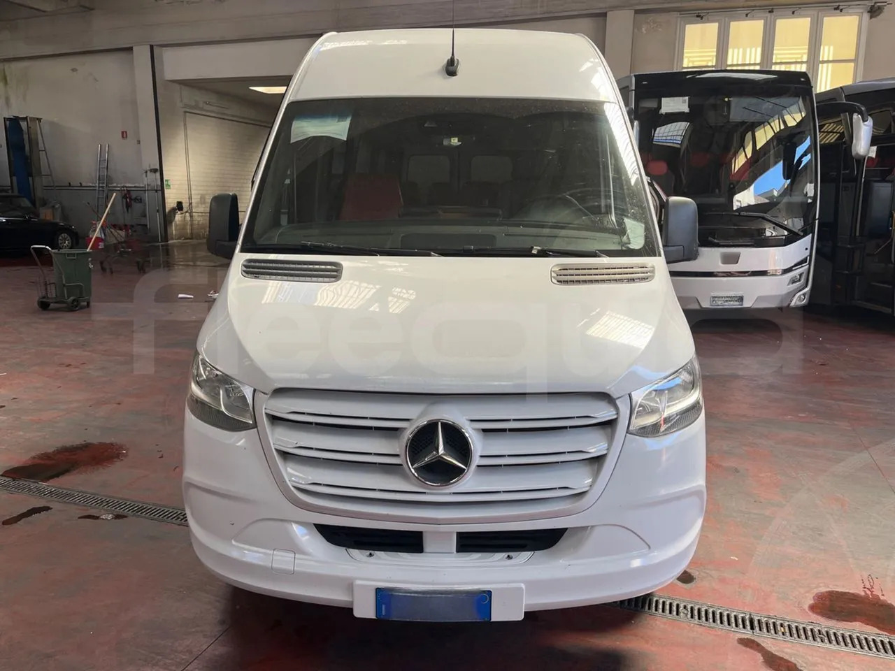 Mercedes-Benz Sprinter - Minibus, Passenger van: picture 2 Mercedes-Benz Sprinter - Minibus, Passenger van: picture 2