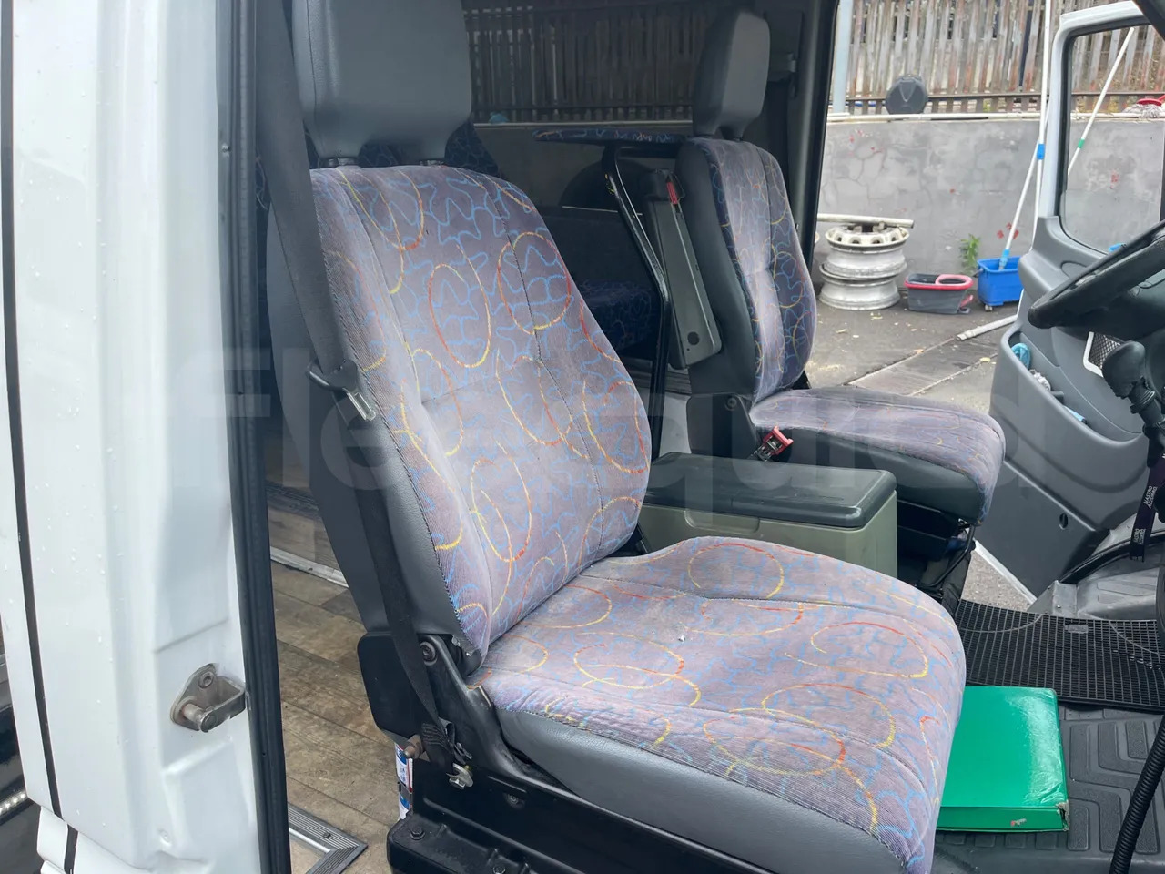 Suburban bus Mercedes-Benz Sprinter: picture 18 Suburban bus Mercedes-Benz Sprinter: picture 18