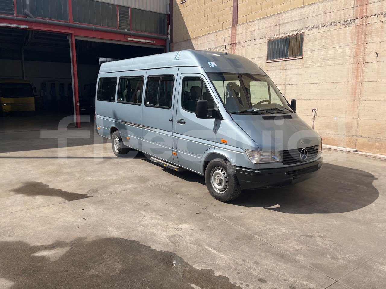 Mercedes-Benz Sprinter - Minibus, Passenger van: picture 1 Mercedes-Benz Sprinter - Minibus, Passenger van: picture 1
