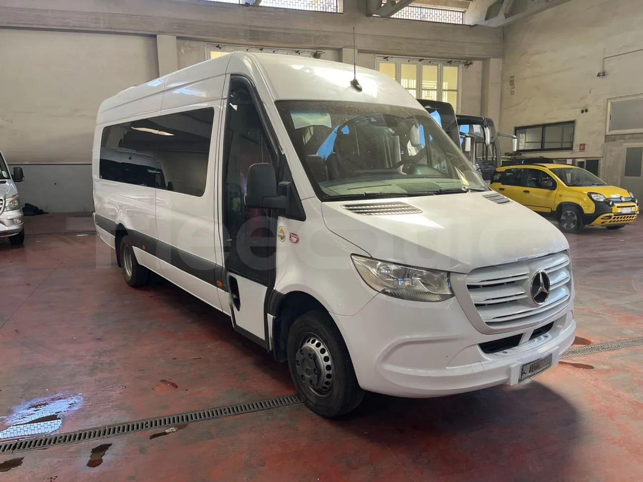 Mercedes-Benz Sprinter - Minibus, Passenger van: picture 1 Mercedes-Benz Sprinter - Minibus, Passenger van: picture 1