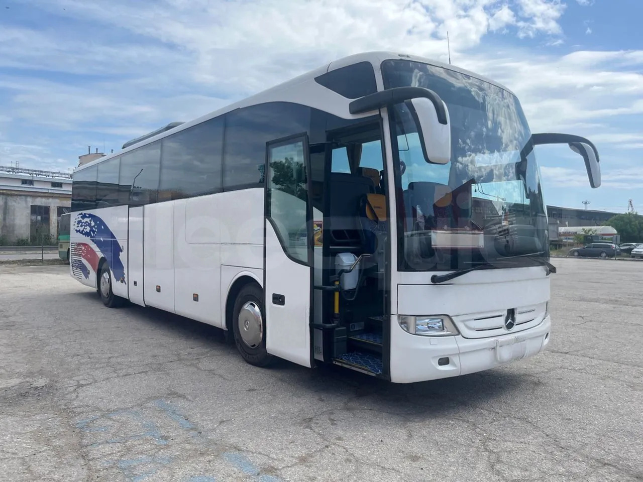 Coach Mercedes-Benz Tourismo: picture 9