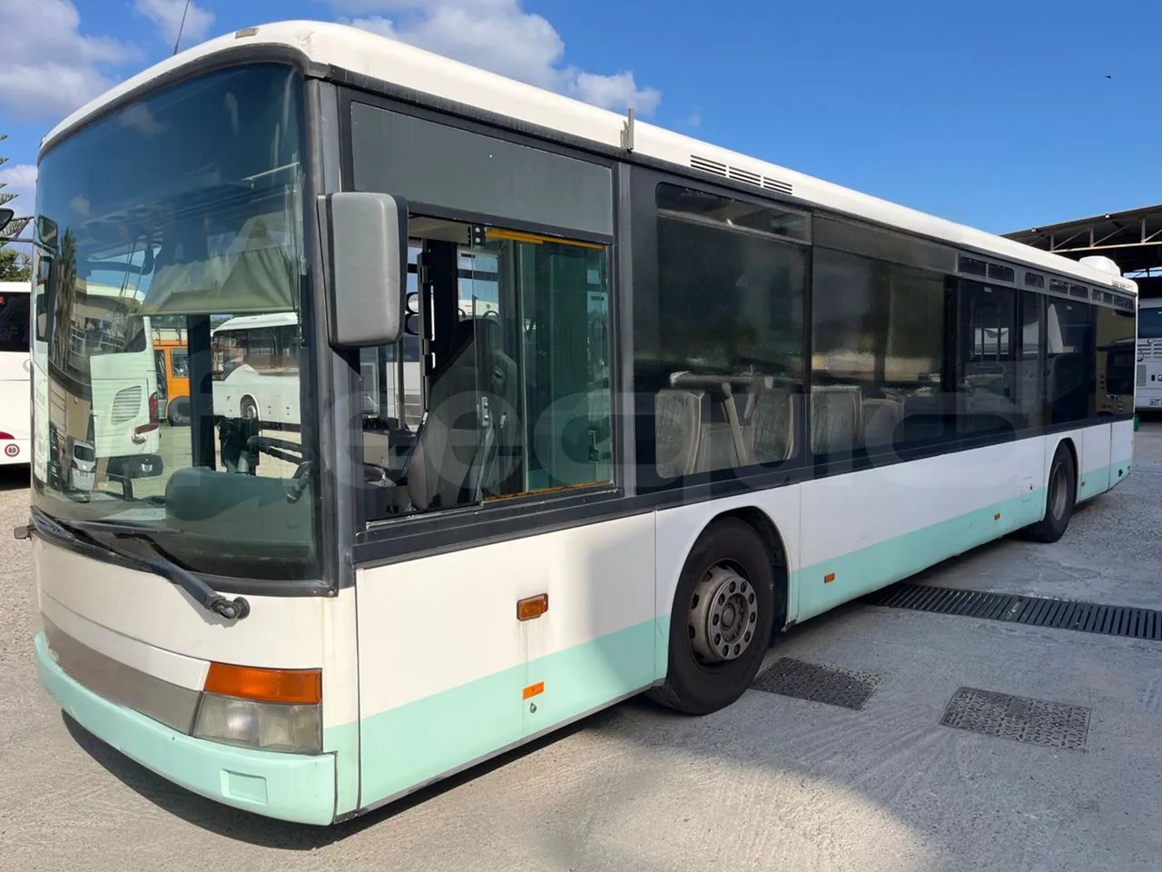 N. 2 Setra S315 - Suburban bus: picture 4 N. 2 Setra S315 - Suburban bus: picture 4