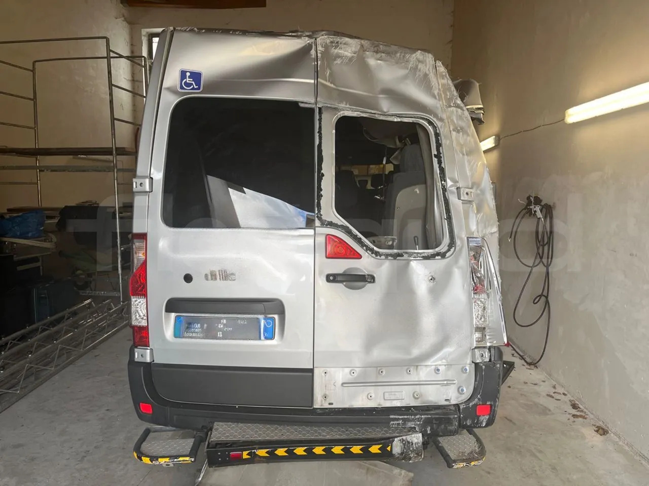 Opel Movano - Minibus, Passenger van: picture 4 Opel Movano - Minibus, Passenger van: picture 4