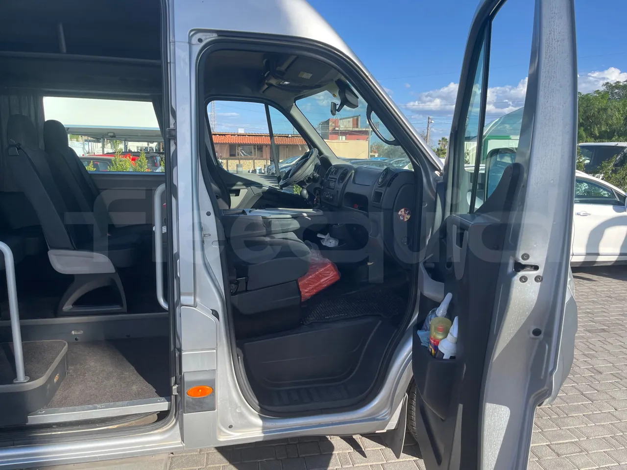 Suburban bus Opel Movano: picture 15 Suburban bus Opel Movano: picture 15