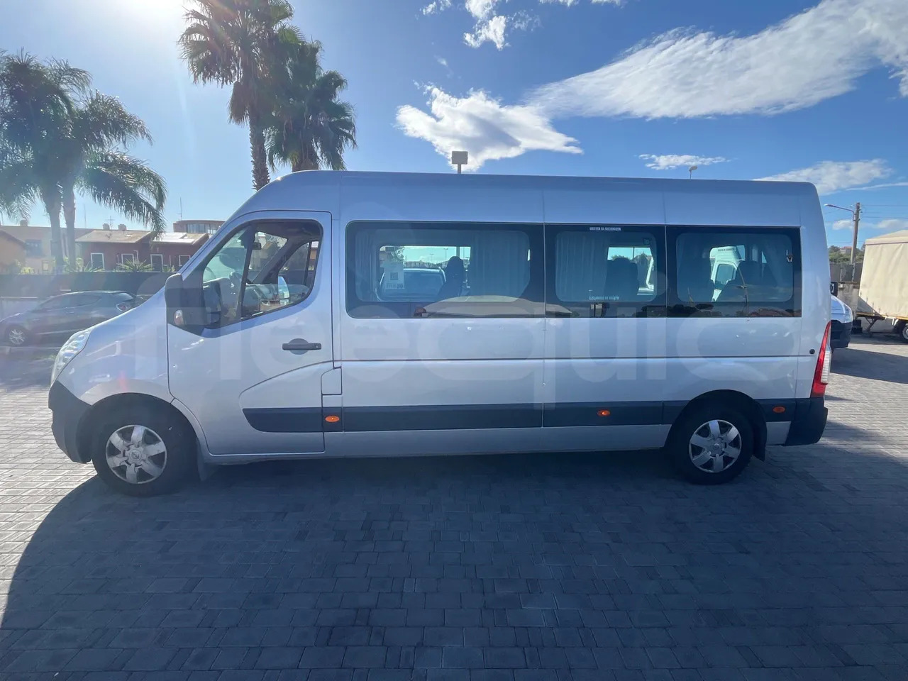 Suburban bus Opel Movano: picture 6 Suburban bus Opel Movano: picture 6