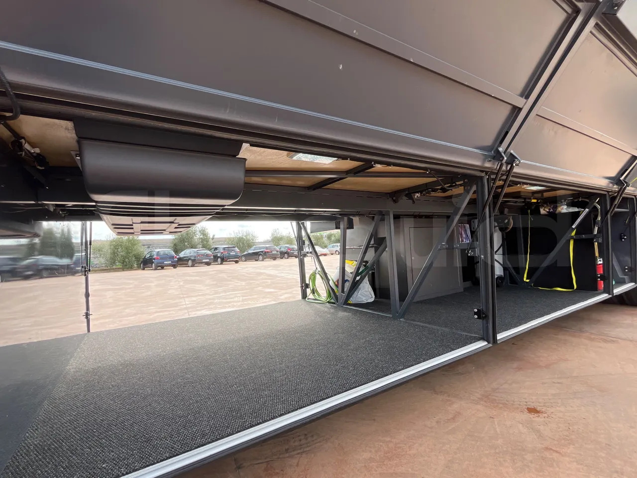 Coach Vdl Futura: picture 8 Coach Vdl Futura: picture 8