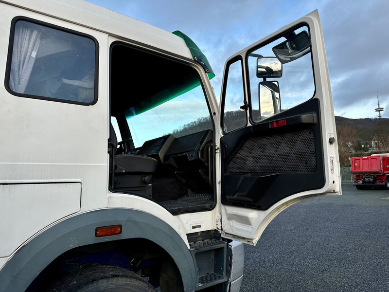 Mercedes-Benz SK 2538 6x2 Pritsche on lease Mercedes-Benz SK 2538 6x2 Pritsche: picture 11