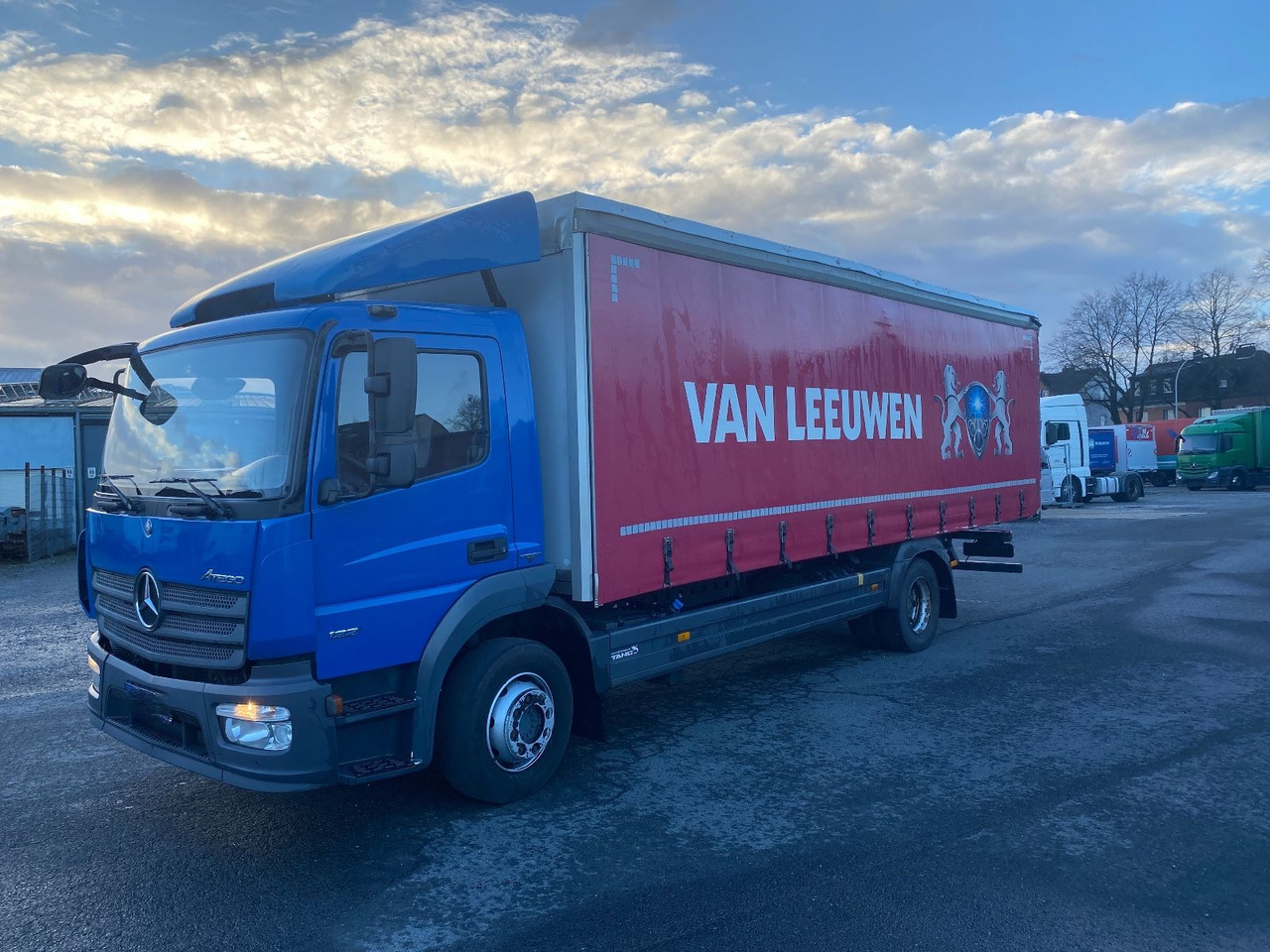 Mercedes-Benz 1221 Pritschenwagen /Rungen/Stahltransporte - Curtainsider truck: picture 2 Mercedes-Benz 1221 Pritschenwagen /Rungen/Stahltransporte - Curtainsider truck: picture 2