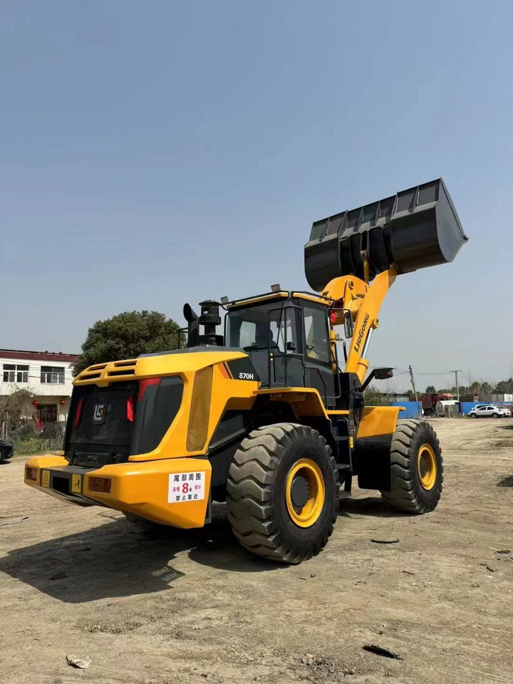 LIUGONG clg870H China brand 7 ton class front loader - Wheel loader: picture 3 LIUGONG clg870H China brand 7 ton class front loader - Wheel loader: picture 3