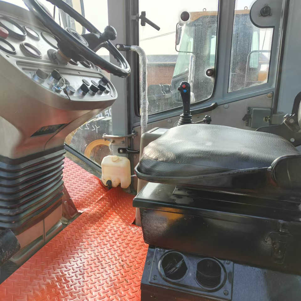 XCMG XS223J used road roller low hours factory price - Road roller: picture 4 XCMG XS223J used road roller low hours factory price - Road roller: picture 4