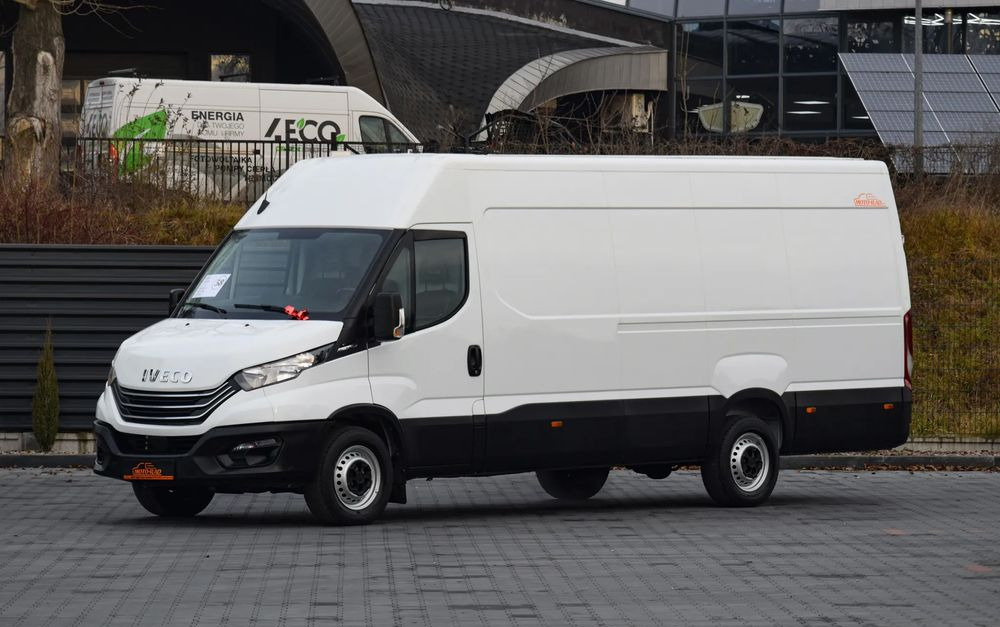 Iveco DAILY MAXI 35S14 / 2.3 - 140 KM / AUTOMAT HI-MATIC / NOWY MODEL / 3 OSOBY / DOSTAWCZE / BLASZAK / KAMERA COFANIA / TEMPOMAT / KLIMA / 2022 / SERWISOWANY / SPROWADZONY Z NIEMIEC - Panel van: picture 1 Iveco DAILY MAXI 35S14 / 2.3 - 140 KM / AUTOMAT HI-MATIC / NOWY MODEL / 3 OSOBY / DOSTAWCZE / BLASZAK / KAMERA COFANIA / TEMPOMAT / KLIMA / 2022 / SERWISOWANY / SPROWADZONY Z NIEMIEC - Panel van: picture 1