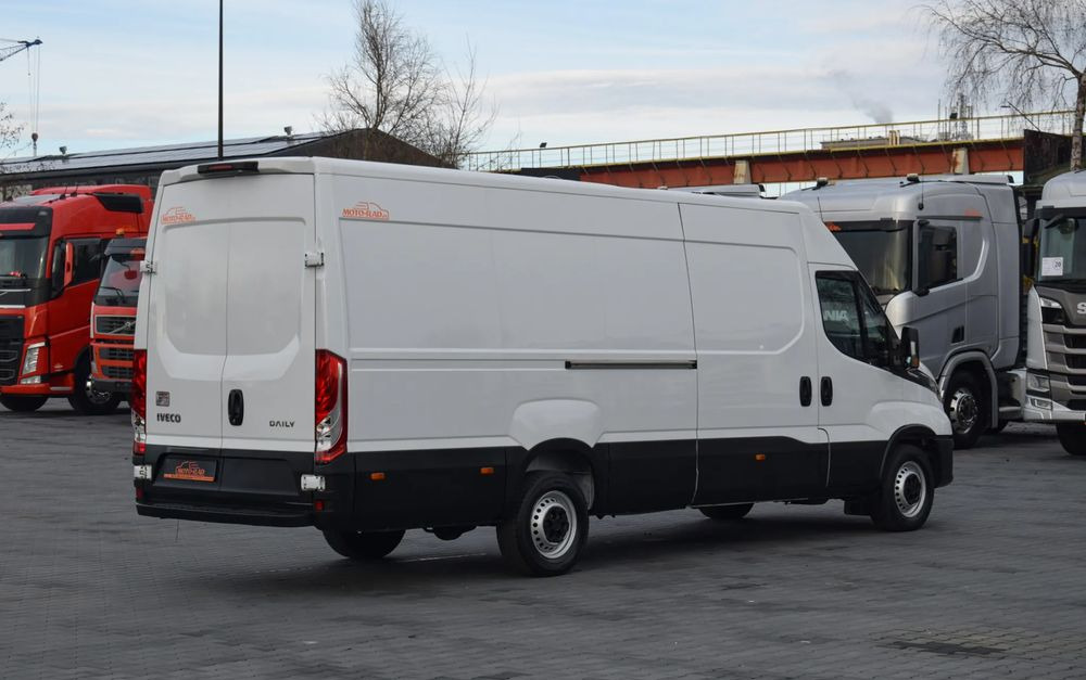 Iveco DAILY MAXI 35S14 / 2.3 - 140 KM / AUTOMAT HI-MATIC / NOWY MODEL / 3 OSOBY / DOSTAWCZE / BLASZAK / KAMERA COFANIA / TEMPOMAT / KLIMA / 2022 / SERWISOWANY / SPROWADZONY Z NIEMIEC - Panel van: picture 5 Iveco DAILY MAXI 35S14 / 2.3 - 140 KM / AUTOMAT HI-MATIC / NOWY MODEL / 3 OSOBY / DOSTAWCZE / BLASZAK / KAMERA COFANIA / TEMPOMAT / KLIMA / 2022 / SERWISOWANY / SPROWADZONY Z NIEMIEC - Panel van: picture 5