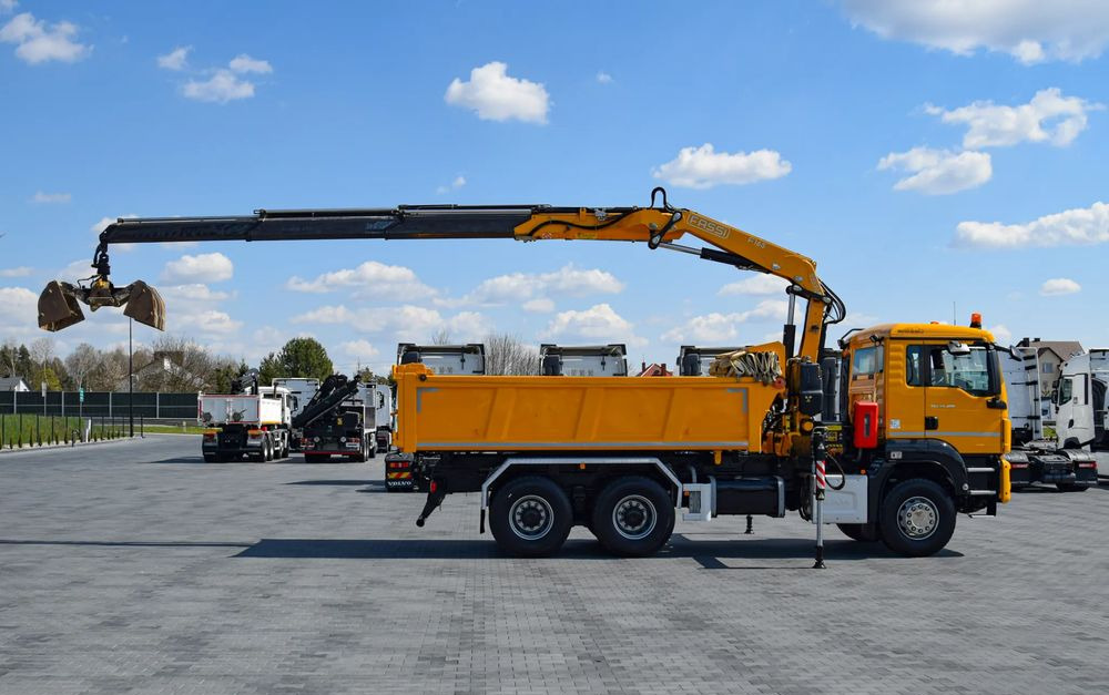 MAN TGS 26.400 / 6x4 / EURO 6 / UDT / HDS FASSI 165 / WYSUW x3 / ROTATOR / CHWYTAK / STEROWANIE RADIOWE / WZMOCNIONA RAMA / WYWROTKA / HYDROBURTA / AUTOMAT / 2017 / NOWE OPONY - 100% / NISKI PRZEBIEG - Other machinery: picture 4 MAN TGS 26.400 / 6x4 / EURO 6 / UDT / HDS FASSI 165 / WYSUW x3 / ROTATOR / CHWYTAK / STEROWANIE RADIOWE / WZMOCNIONA RAMA / WYWROTKA / HYDROBURTA / AUTOMAT / 2017 / NOWE OPONY - 100% / NISKI PRZEBIEG - Other machinery: picture 4