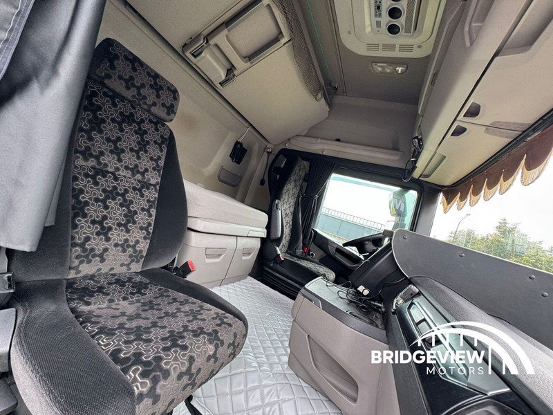 Tractor unit Scania R 450: picture 14 Tractor unit Scania R 450: picture 14