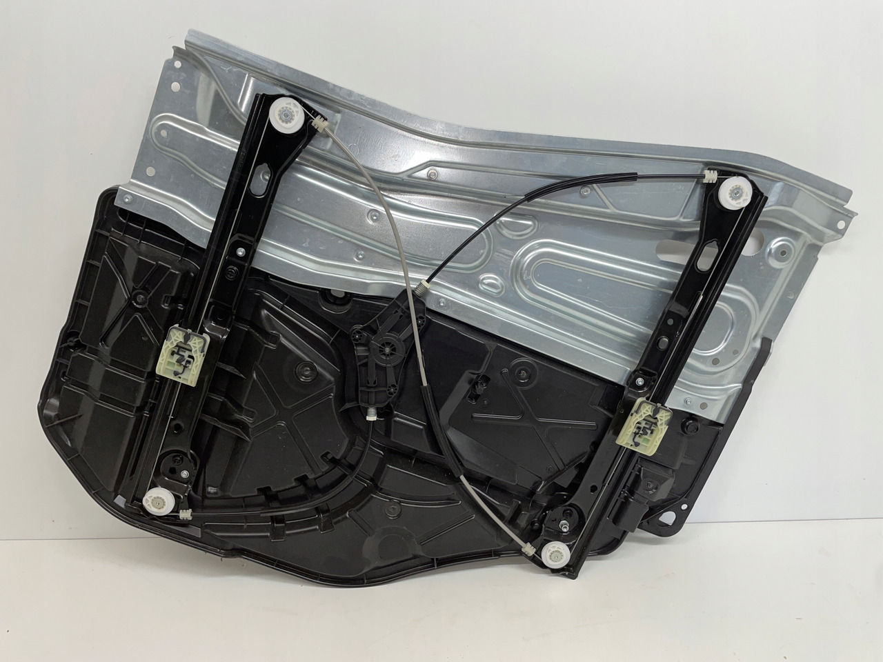 MECHANIZM PODNOSZENIA SZYB MAN TGS TGX TGL 3 TG3 81626456065 - Door and parts for Truck: picture 1 MECHANIZM PODNOSZENIA SZYB MAN TGS TGX TGL 3 TG3 81626456065 - Door and parts for Truck: picture 1