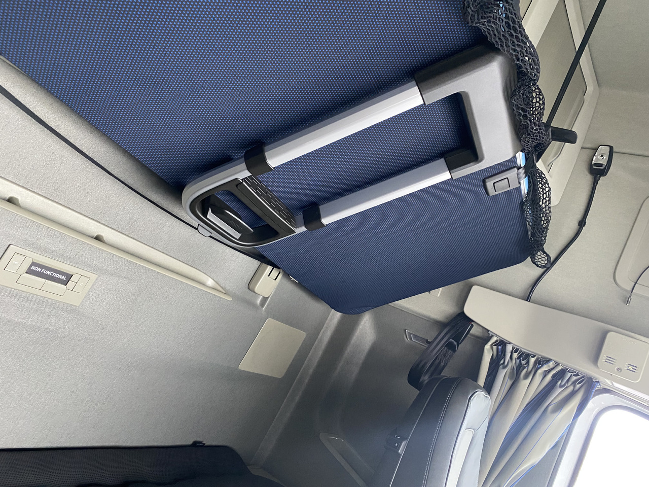 Tractor unit Volvo FH500: picture 9 Tractor unit Volvo FH500: picture 9