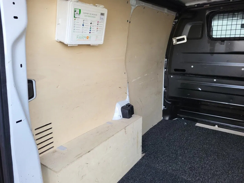 Peugeot e-Expert e-Expert L1H1 - Small van: picture 4 Peugeot e-Expert e-Expert L1H1 - Small van: picture 4