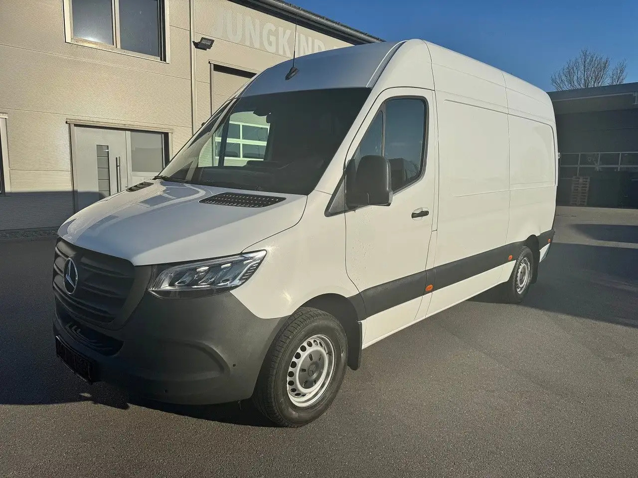 Mercedes-Benz Sprinter 316 CDI Lang Hoch Klima LED MBUX - Panel van: picture 1 Mercedes-Benz Sprinter 316 CDI Lang Hoch Klima LED MBUX - Panel van: picture 1