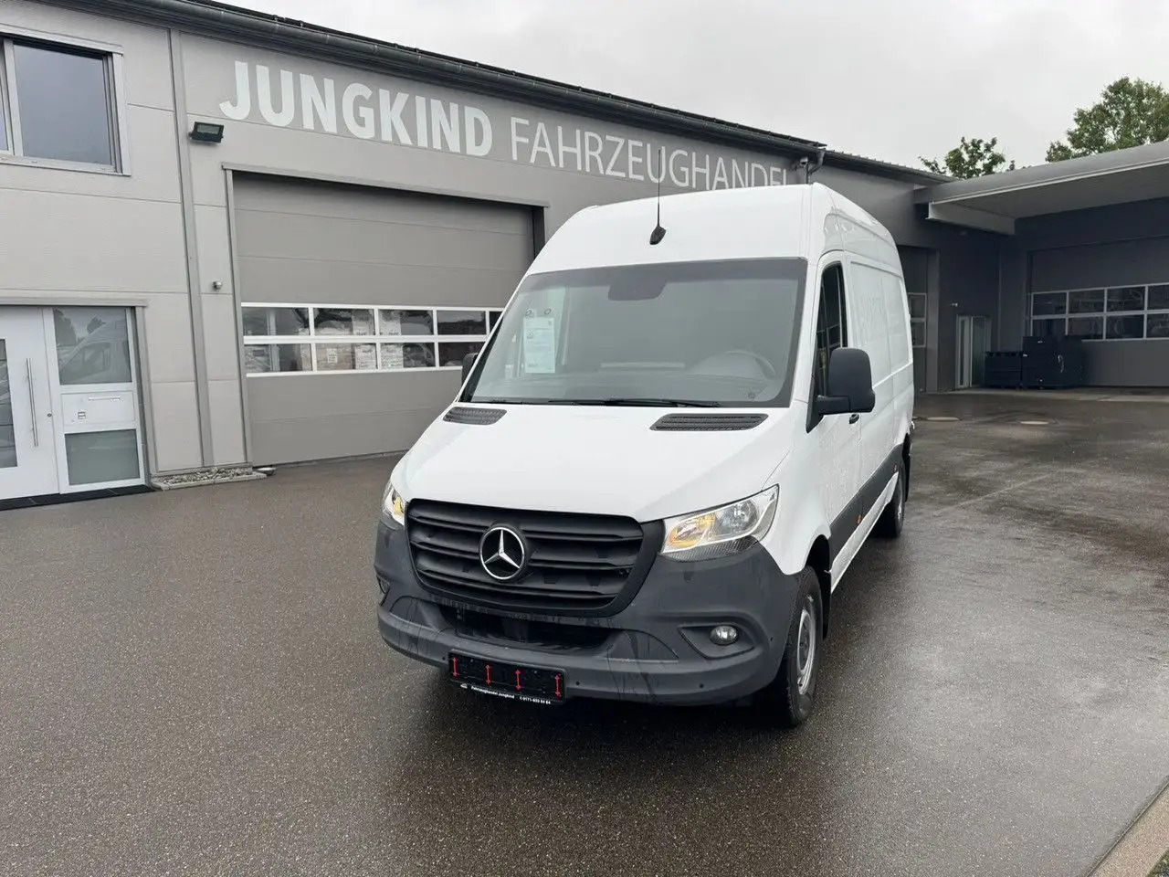 Mercedes-Benz Sprinter 317 CDI Lang Hoch Klima MBUX AHK 2,8t - Panel van: picture 2 Mercedes-Benz Sprinter 317 CDI Lang Hoch Klima MBUX AHK 2,8t - Panel van: picture 2