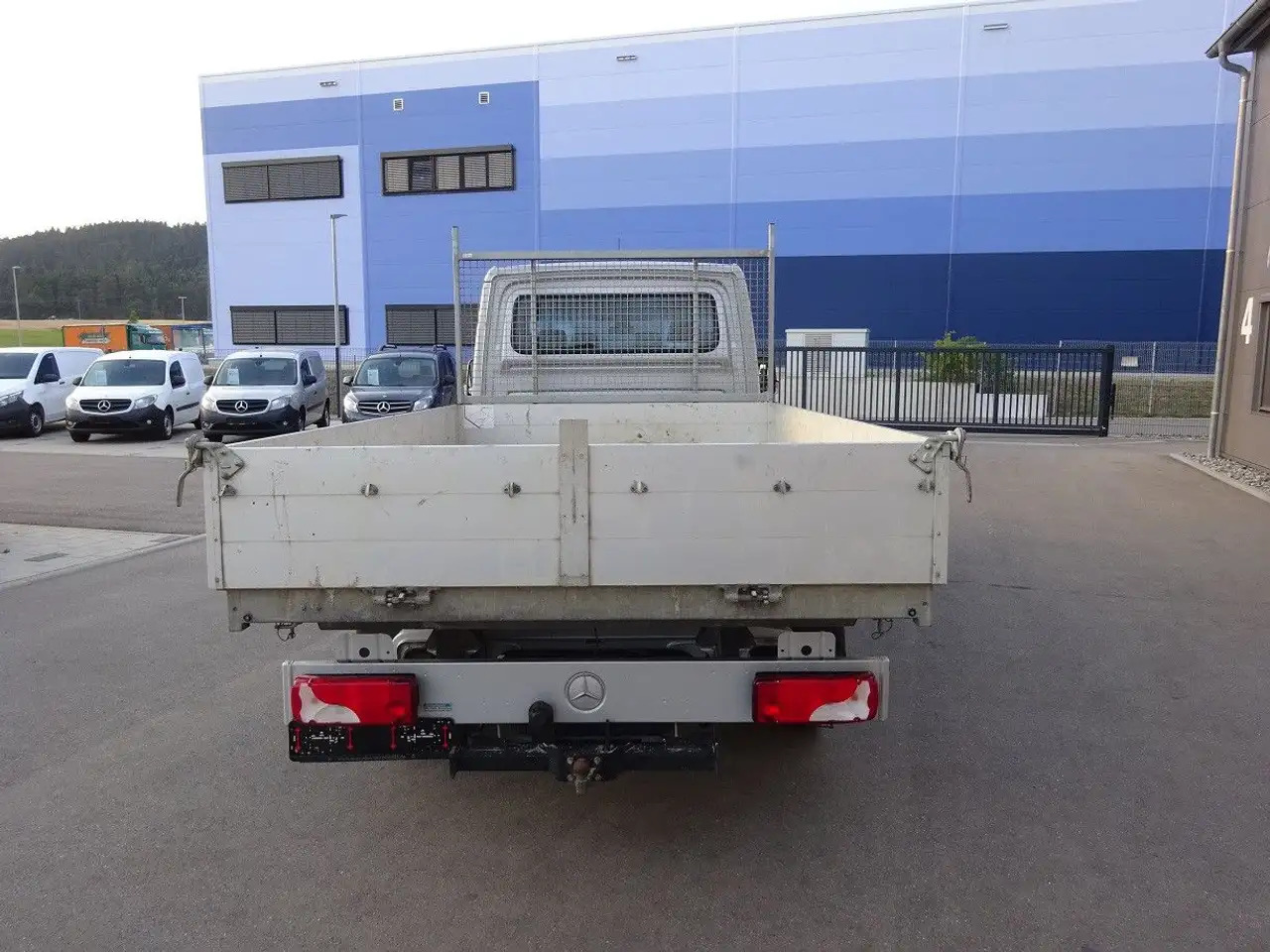 Mercedes-Benz Sprinter 319 CDI DoKa Maxi Kipper AHK 2,8t - Tipper van, Combi van: picture 4 Mercedes-Benz Sprinter 319 CDI DoKa Maxi Kipper AHK 2,8t - Tipper van, Combi van: picture 4