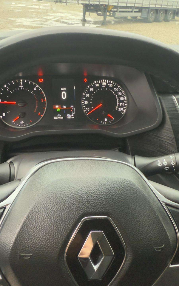 Minibus, Passenger van Renault Trafic: picture 10