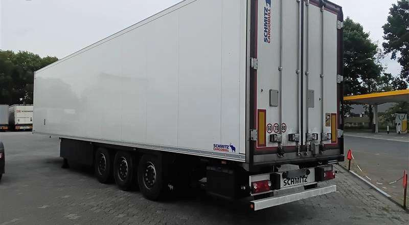 Schmitz Cargobull SCB Thermoking - Refrigerator semi-trailer: picture 1 Schmitz Cargobull SCB Thermoking - Refrigerator semi-trailer: picture 1