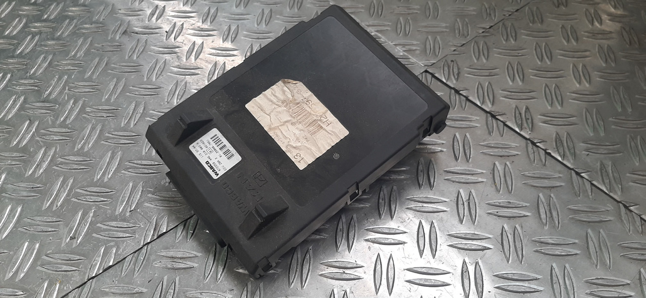 Gebrauchtes MAN, WABCO Steuergerät, Artikel - Nr. : 81.25806 - 7051 - ECU for Truck: picture 2 Gebrauchtes MAN, WABCO Steuergerät, Artikel - Nr. : 81.25806 - 7051 - ECU for Truck: picture 2