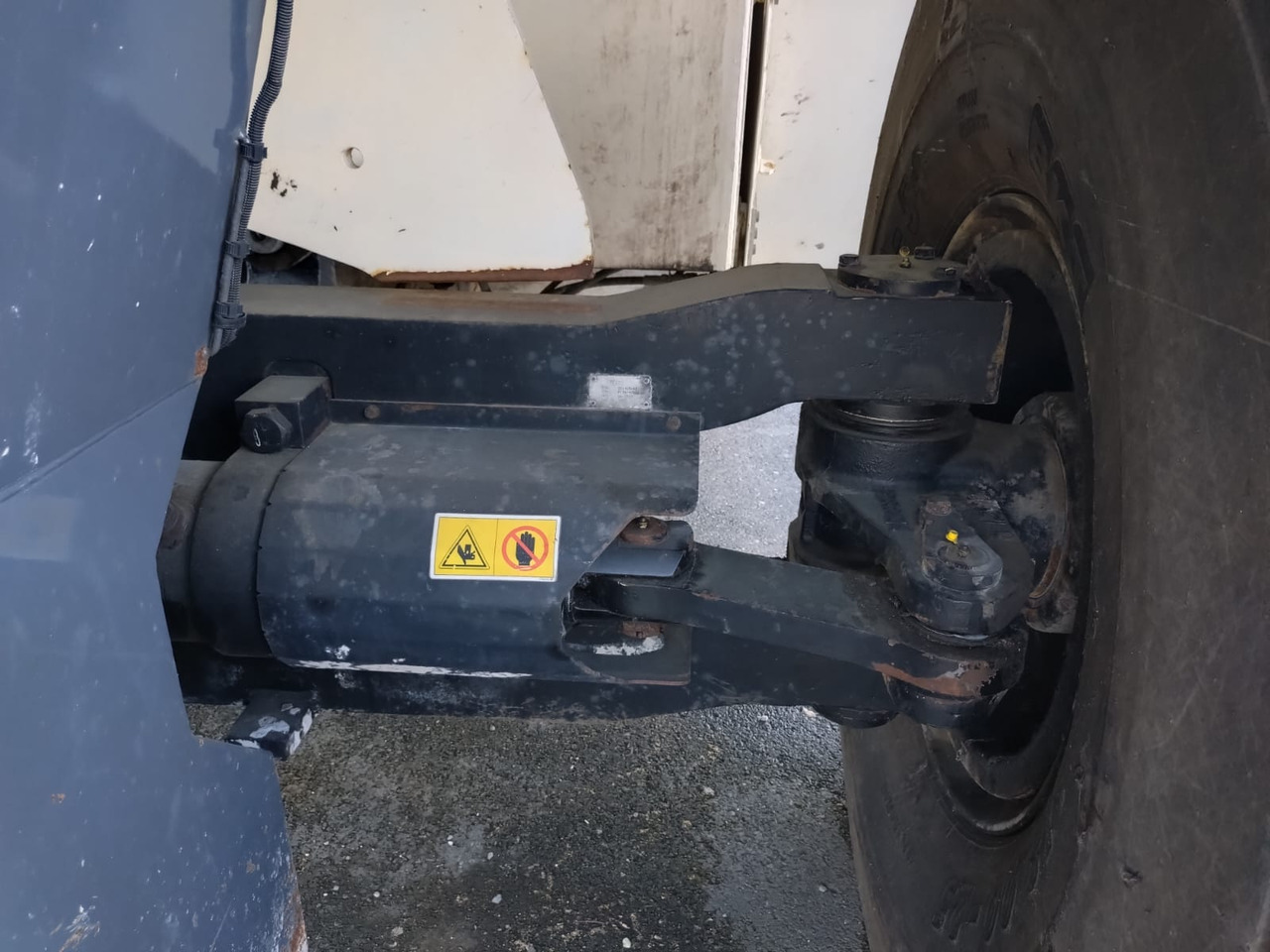 KONECRANES LiftAce 5-31 - Reach stacker: picture 3 KONECRANES LiftAce 5-31 - Reach stacker: picture 3