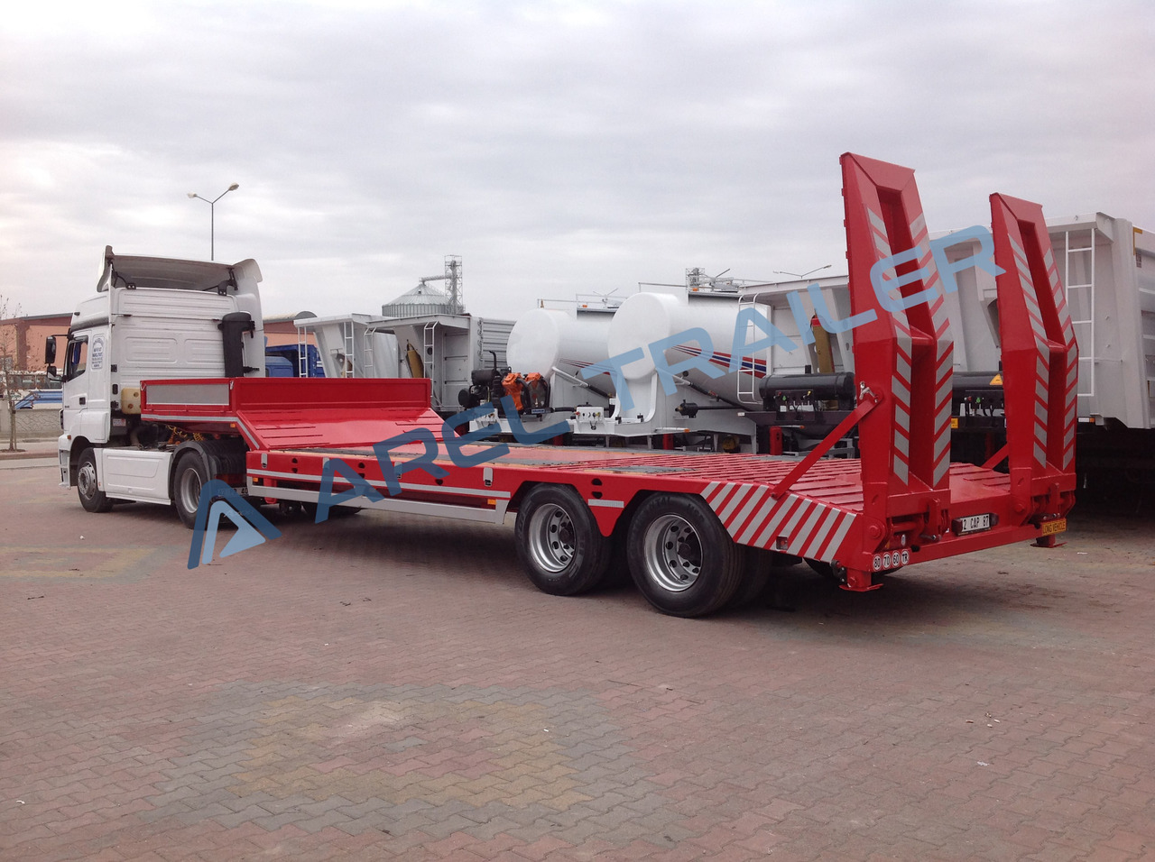 AREL TRAILER 2 AXLE LOWBED TRAILER - Low loader semi-trailer: picture 1 AREL TRAILER 2 AXLE LOWBED TRAILER - Low loader semi-trailer: picture 1