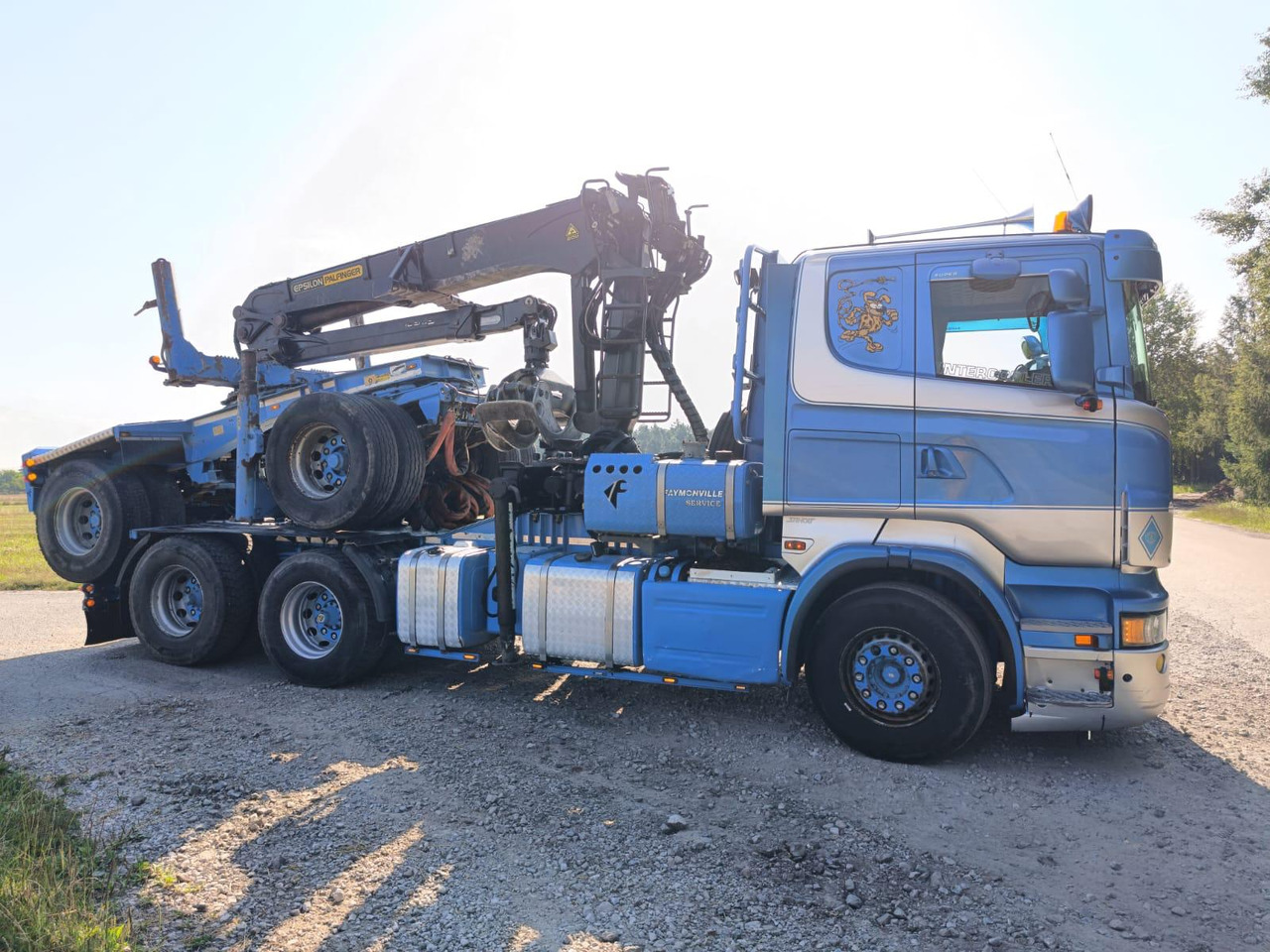 SCANIA R620 V8 - Timber truck, Crane truck: picture 5 SCANIA R620 V8 - Timber truck, Crane truck: picture 5