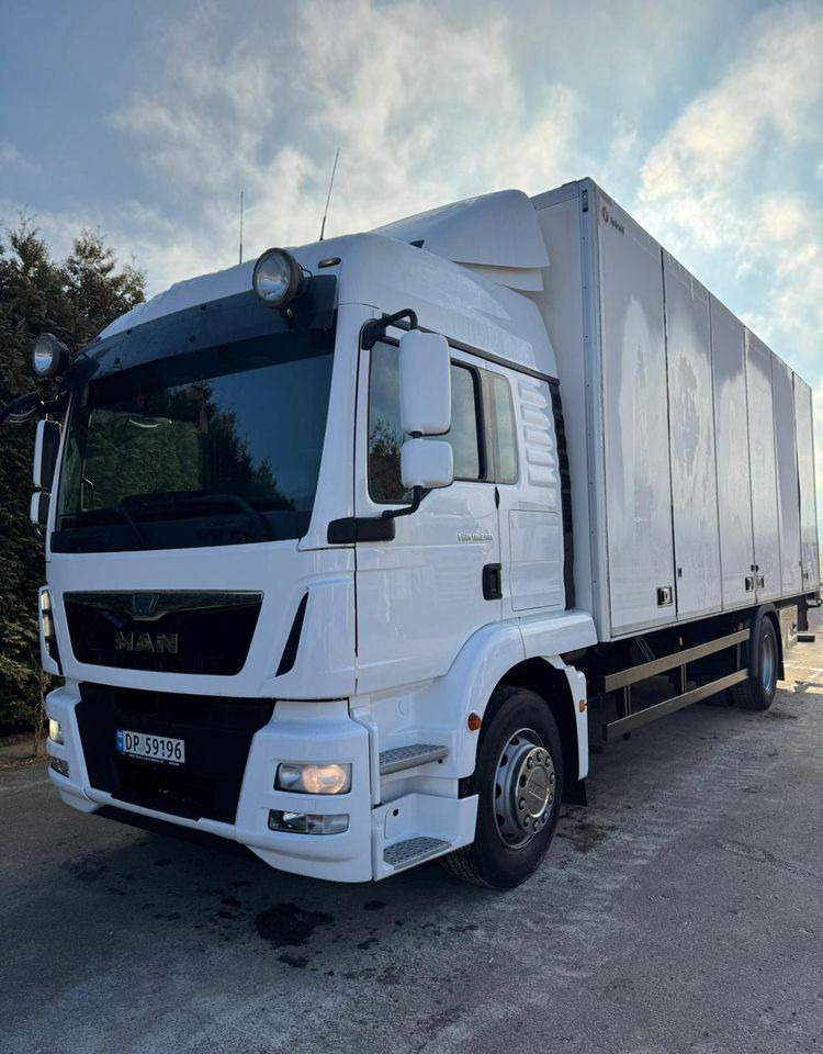 MAN MAN TGM 18.290/ IZOTERMA / OTWIERANY BOK/ /WINDA / 19 EUROPALET/ NISKI PRZEBIEG /SYPIALKA /ACC/EURO6 - Refrigerator truck: picture 1 MAN MAN TGM 18.290/ IZOTERMA / OTWIERANY BOK/ /WINDA / 19 EUROPALET/ NISKI PRZEBIEG /SYPIALKA /ACC/EURO6 - Refrigerator truck: picture 1