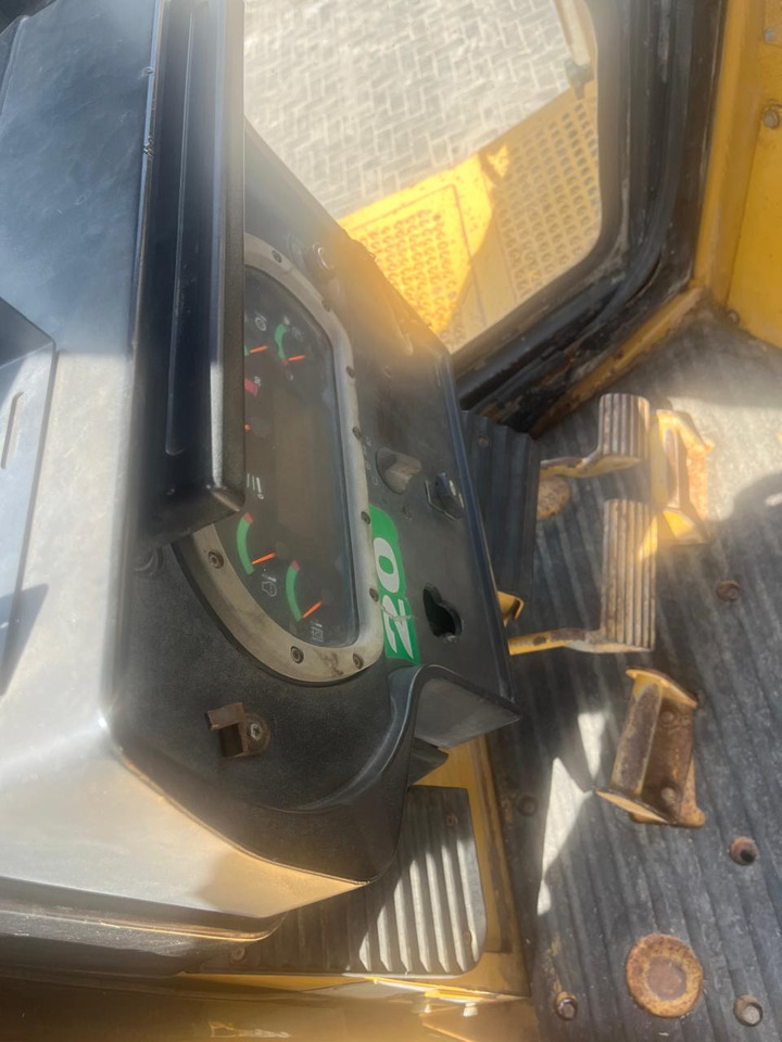 Bulldozer CATERPILLAR D6Rxl: picture 7