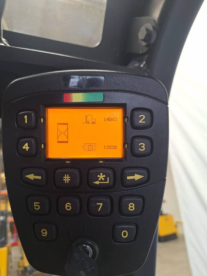 Yale ERP 16 VT - Electric forklift: picture 5 Yale ERP 16 VT - Electric forklift: picture 5