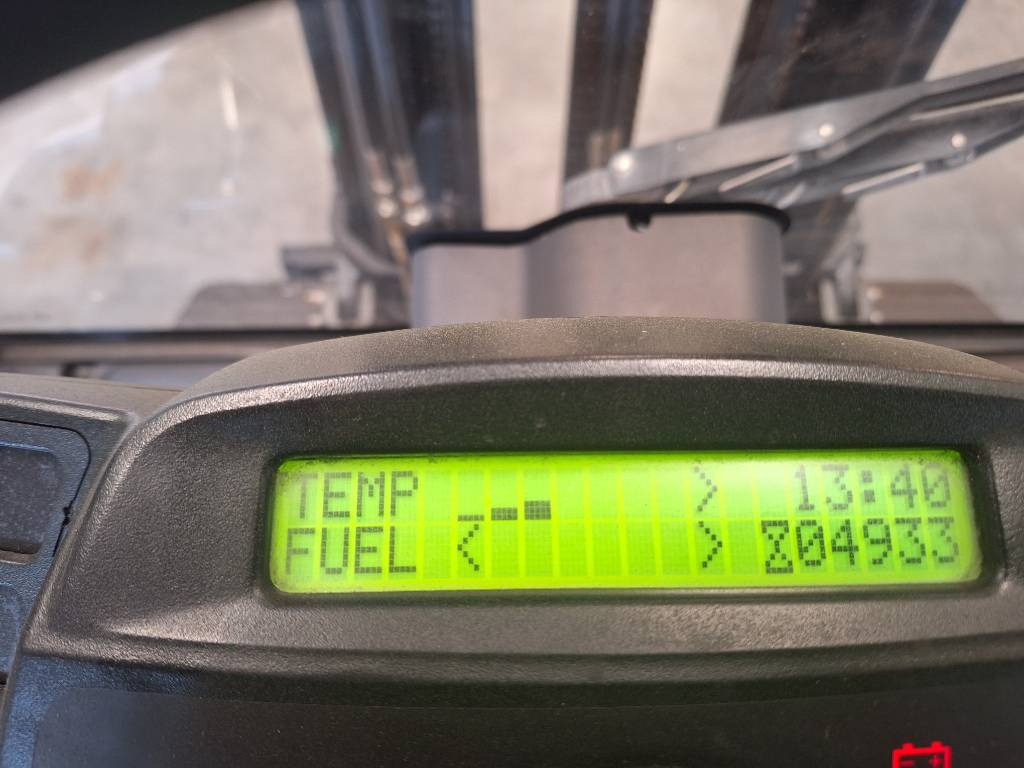 Yale GDP 25 VX - Diesel forklift: picture 5 Yale GDP 25 VX - Diesel forklift: picture 5