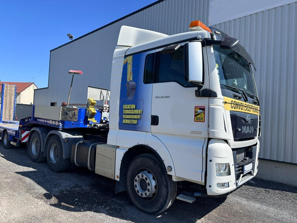 MAN TGX 33.560 - Tractor unit: picture 2 MAN TGX 33.560 - Tractor unit: picture 2