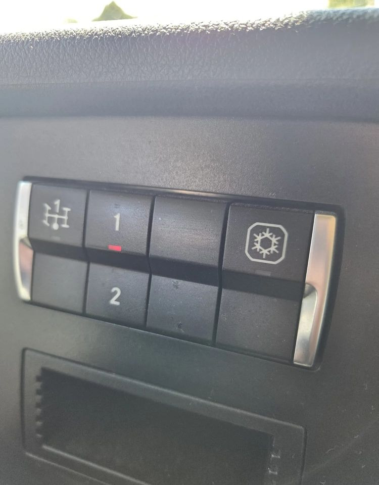 Tractor unit Mercedes-Benz ACTROS 1845: picture 9 Tractor unit Mercedes-Benz ACTROS 1845: picture 9