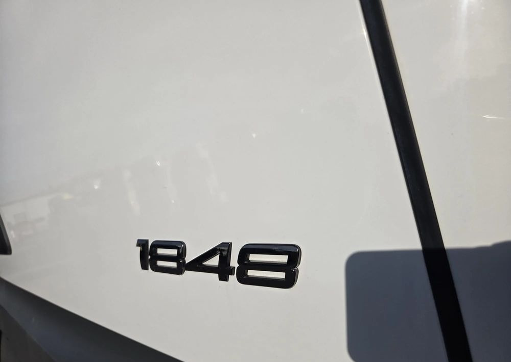 Mercedes-Benz Actros 1848 / MEGA /LOWDECK/ Retarder olejowy/ Klima Postojowa / Aktywny tempomat ACC/ - Tractor unit: picture 5 Mercedes-Benz Actros 1848 / MEGA /LOWDECK/ Retarder olejowy/ Klima Postojowa / Aktywny tempomat ACC/ - Tractor unit: picture 5