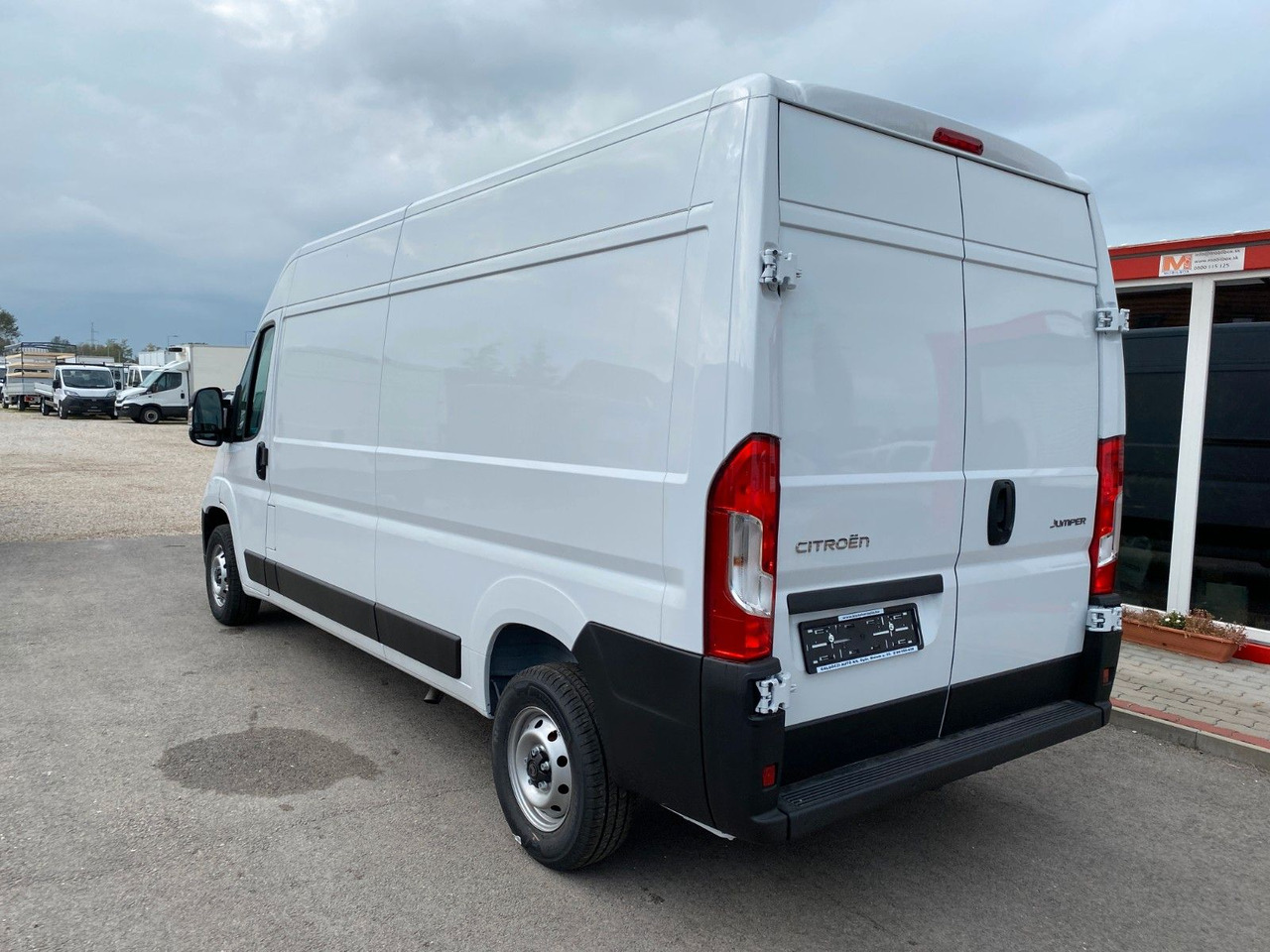 Citroën Jumper Kasten Hochraum 35 L3H2 BlueHDi 140 - Panel van: picture 4 Citroën Jumper Kasten Hochraum 35 L3H2 BlueHDi 140 - Panel van: picture 4