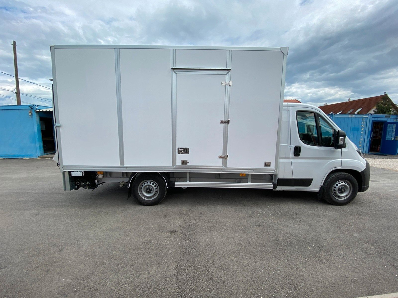 Fiat Ducato KOFFER+LBW L4 140 Multijet Maxi - Box van: picture 5 Fiat Ducato KOFFER+LBW L4 140 Multijet Maxi - Box van: picture 5