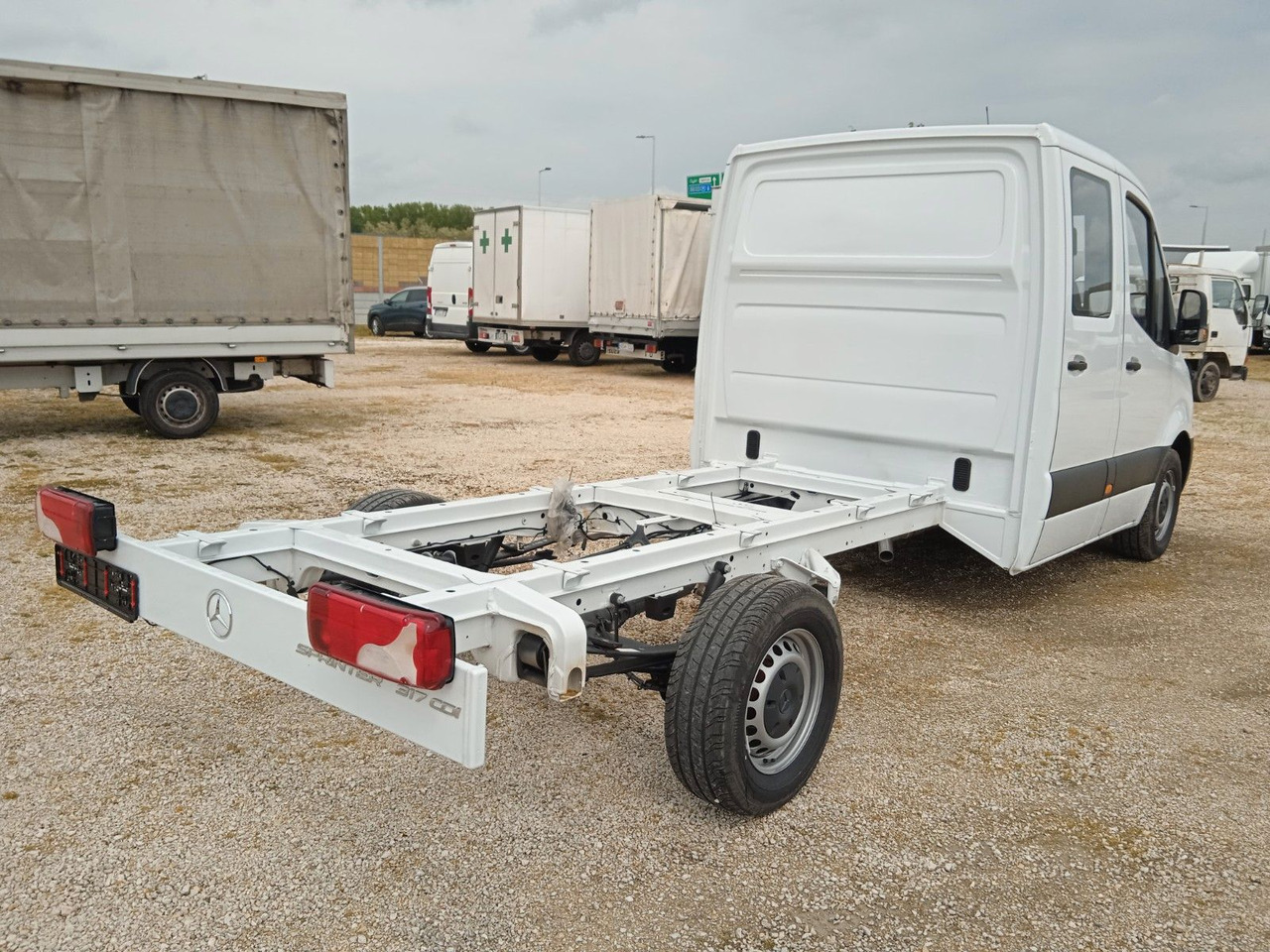 Mercedes-Benz 317 CDI Doka Pritsche - Flatbed van, Combi van: picture 2 Mercedes-Benz 317 CDI Doka Pritsche - Flatbed van, Combi van: picture 2