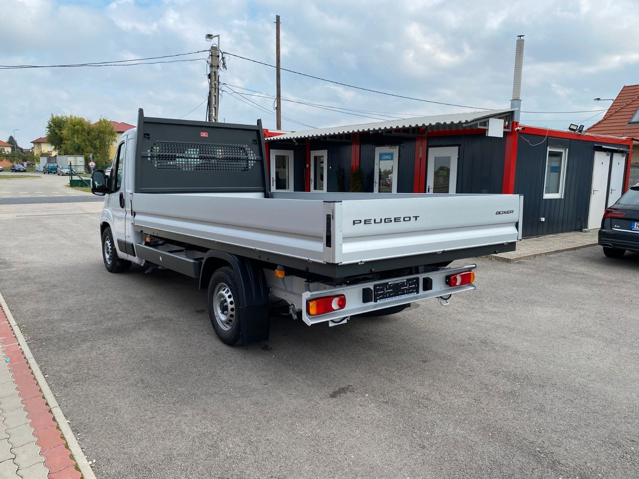 Peugeot Boxer Pritsche/Kipper 435 L4 BlueHDi 140 - Flatbed van: picture 4 Peugeot Boxer Pritsche/Kipper 435 L4 BlueHDi 140 - Flatbed van: picture 4