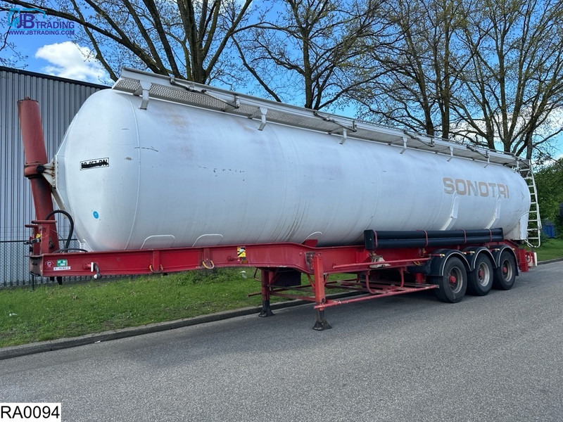 Benalu Silo 62000 liter, Silo, Bulk - Tank semi-trailer: picture 1 Benalu Silo 62000 liter, Silo, Bulk - Tank semi-trailer: picture 1