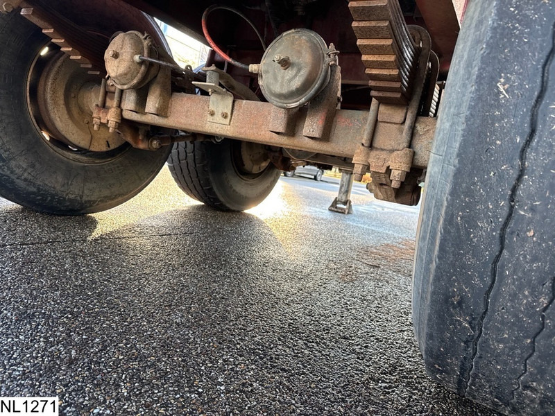 Tipper semi-trailer Fruehauf kipper 17 M3, Steel Suspension: picture 13
