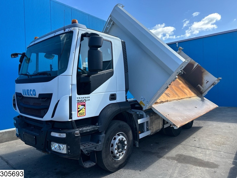 Iveco 260T36 6x4, EURO 6, Steel - Tipper: picture 2 Iveco 260T36 6x4, EURO 6, Steel - Tipper: picture 2