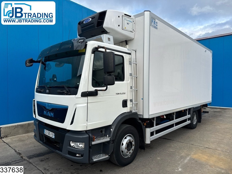 MAN TGM 15 250 EURO 6, Carrier, Meat hanging rails - Refrigerator truck: picture 1 MAN TGM 15 250 EURO 6, Carrier, Meat hanging rails - Refrigerator truck: picture 1