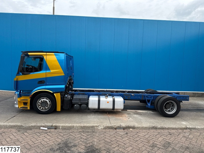 Cab chassis truck Mercedes-Benz Actros 1843 EURO 6, Hydrauliek: picture 11 Cab chassis truck Mercedes-Benz Actros 1843 EURO 6, Hydrauliek: picture 11