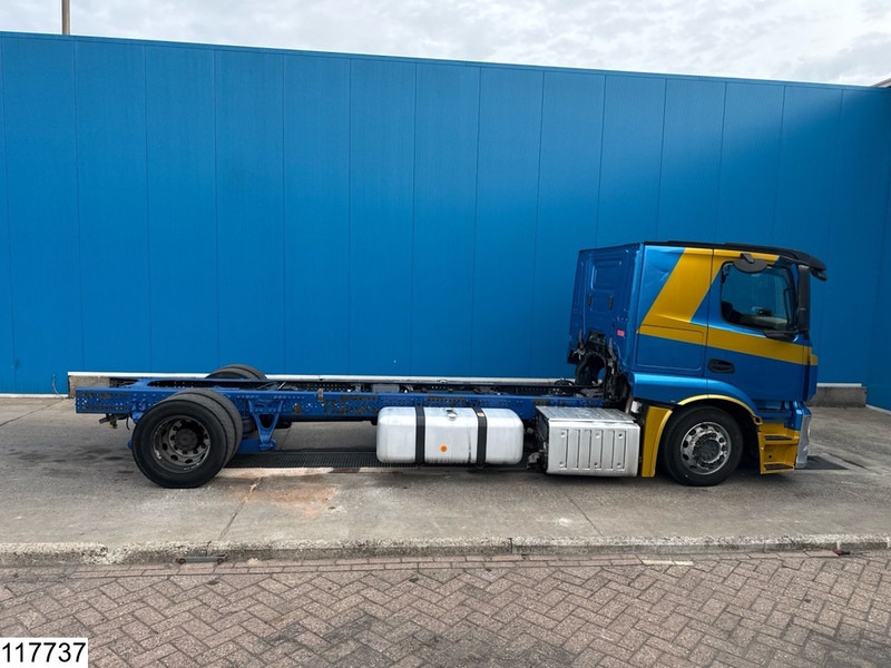 Cab chassis truck Mercedes-Benz Actros 1843 EURO 6, Hydrauliek: picture 10 Cab chassis truck Mercedes-Benz Actros 1843 EURO 6, Hydrauliek: picture 10