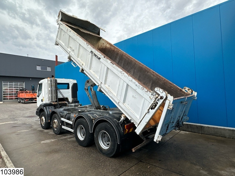 Renault Kerax 380 Dxi 8x4, Manual transmission, Steel spring suspension - Tipper: picture 4 Renault Kerax 380 Dxi 8x4, Manual transmission, Steel spring suspension - Tipper: picture 4
