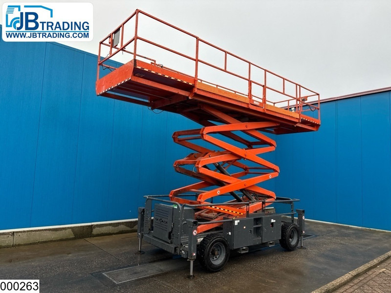 Skyjack SJ9241RT 4x4, H 12,5 mtr, Max 681 kg - Aerial platform: picture 1 Skyjack SJ9241RT 4x4, H 12,5 mtr, Max 681 kg - Aerial platform: picture 1