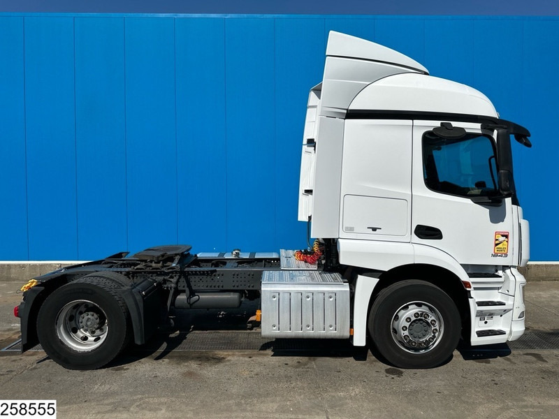 Tractor unit Mercedes-Benz Actros 1843 EURO 6: picture 12